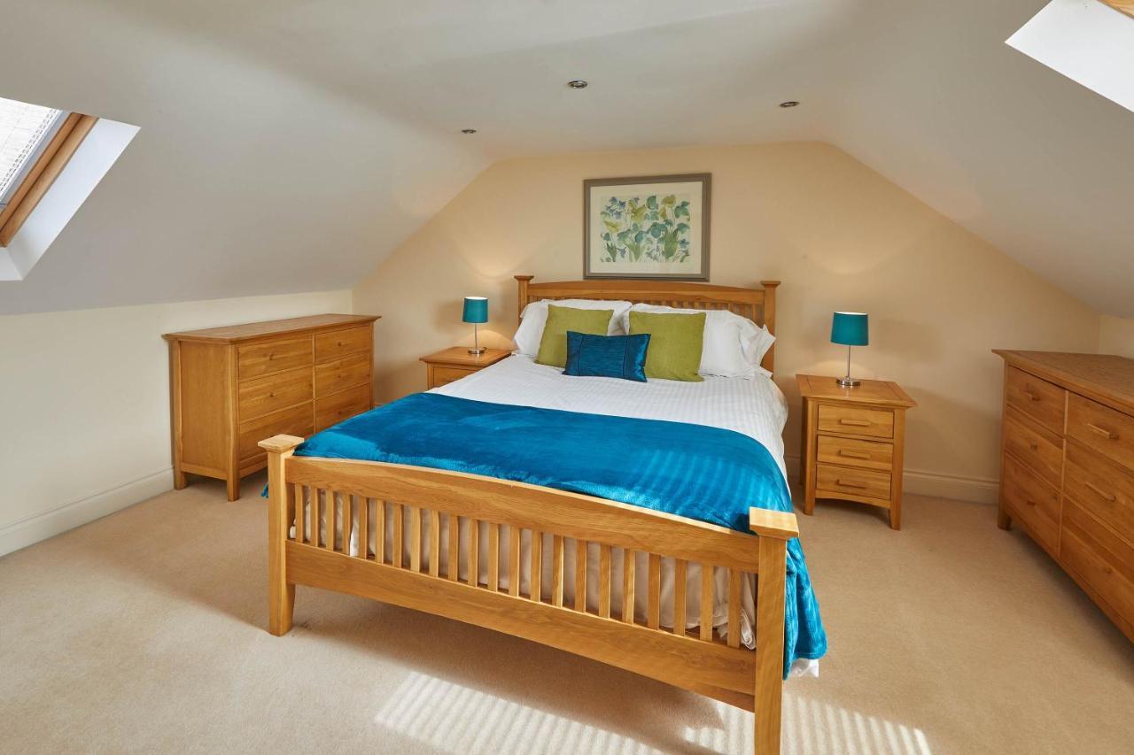 Host & Stay - The Railway Retreat Whitby Esterno foto