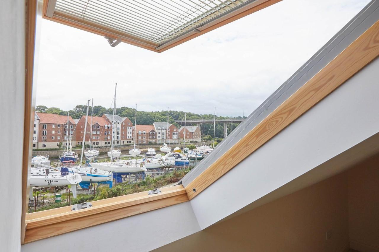 Host & Stay - The Railway Retreat Whitby Esterno foto